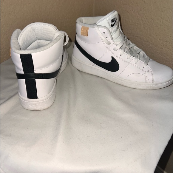 Used Men’s Nike Court Royale 2 Mid - Picture 2 of 10